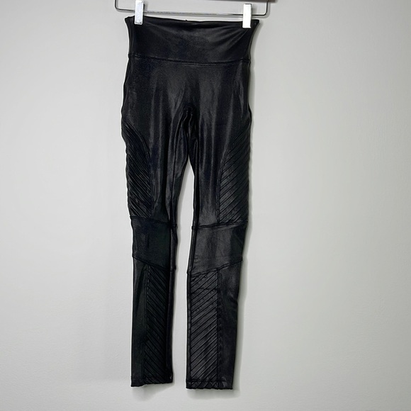 SPANX Pants - NWOT SPANX Faux Leather Moto Leggings size XS *altered